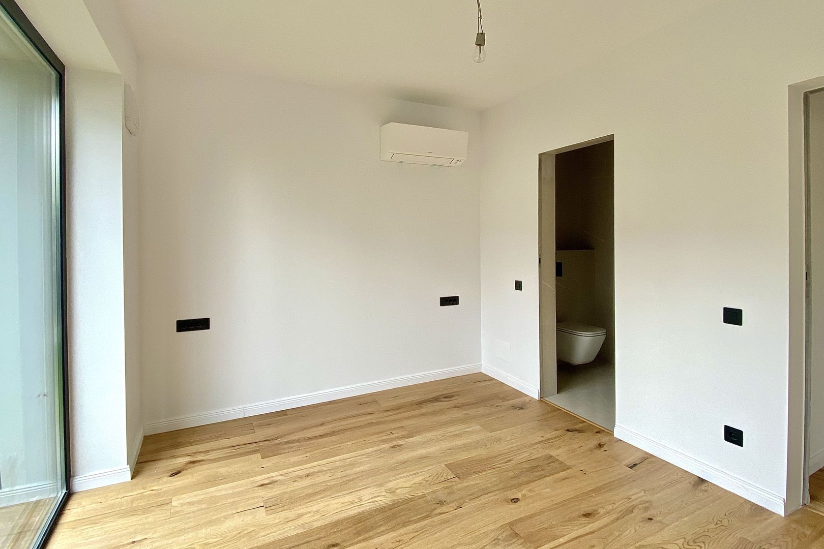 Apartament disponibil imediat 3 camere, în zona Aviației - Poză 8