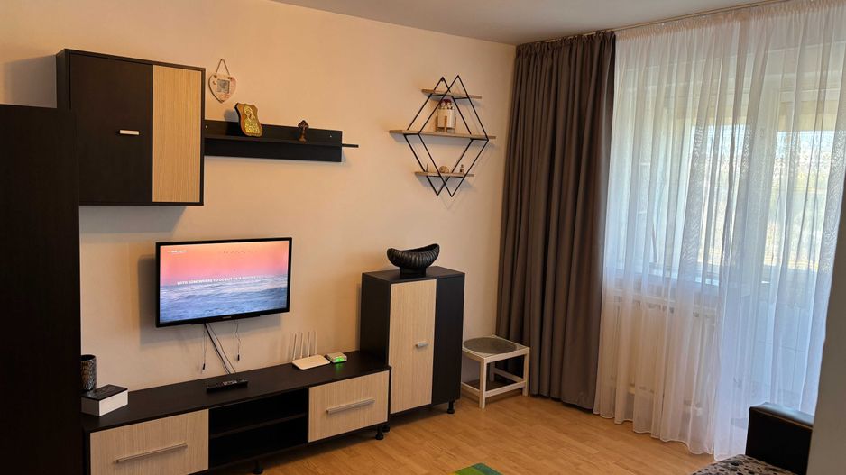 Garsoniera de inchiriat Craiova cartier Rovine - Poză 1