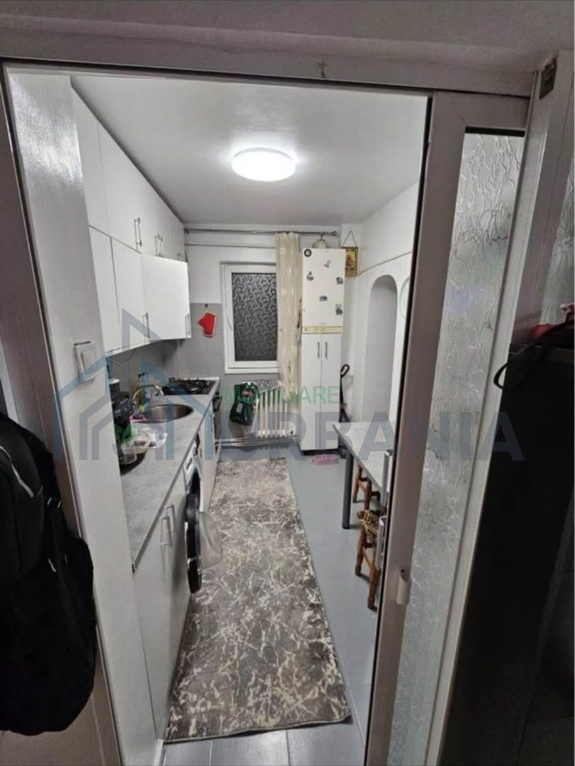 Apartament 3 camere, etaj 3/4, Mircea cel Bătrân, mobilat și utilat, 133.000 euro - Poză 5