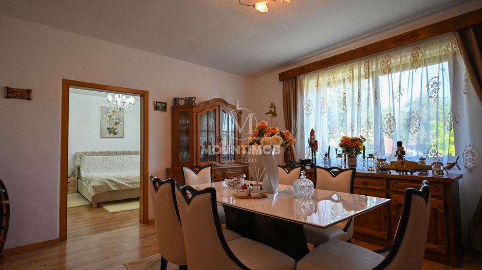 Casa cu curte generoasa la poalele muntilor, Centru Istoric/Brasov - Poză 4