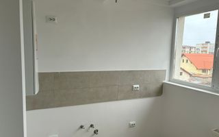 5 minute metrou Dimitrie Leonida - Garsoniera - Parcare cadastrata - Poză 5