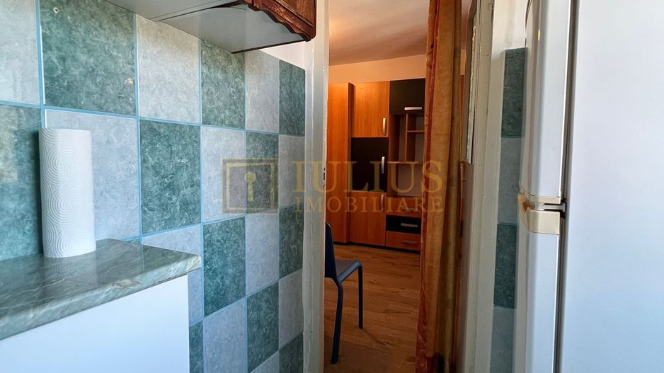 La 5 minute de Complex Studentesc, bucatarie inchisa, clima. - Poză 12