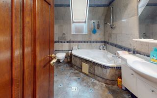 Casa individuala - 7 camere, 278 mp utili - Strand - Poză 40