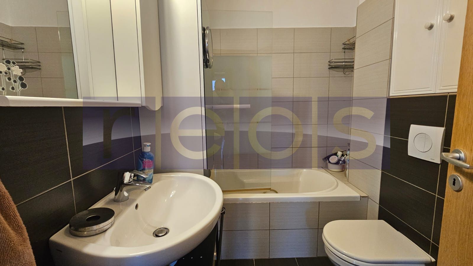 DE VANZARE  2 CAMERE SPATIOASE | PRELUNGIREA GHENCEA - VALEA LARGA - Poză 6