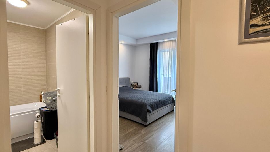 COSMOPOLIS - Apartament cu 2 camere si parcare, mobilat si utilat. - Poză 8