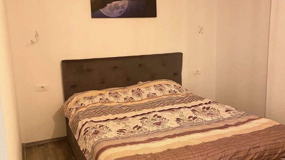 Ap cu 3 camere Palazu Mare - Poză 4