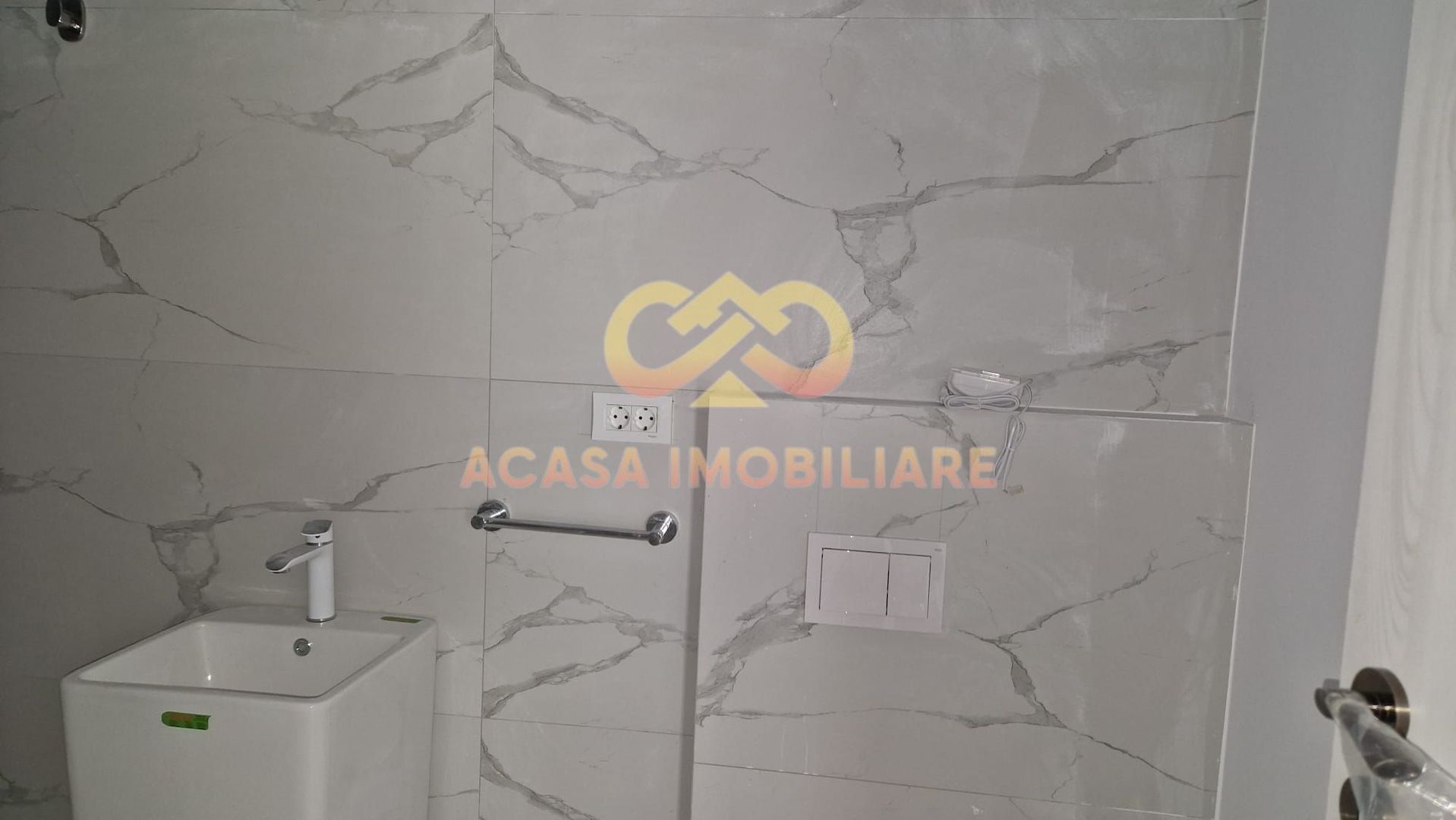 NOU INTABULAT Apartament 3 camere dec.  2 bai 80 mp - Poză 10