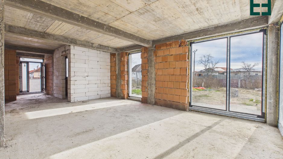 Casă nouă cu 4 camere și teren de 445 mp  - Vladimirescu - Arad - Poză 4