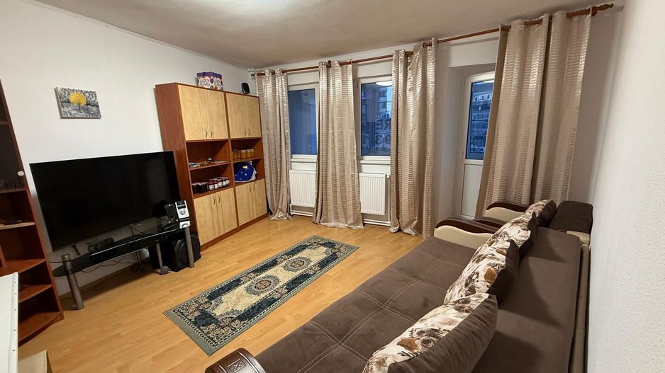 Apartament 2 camere, decomandat, etaj 1, Mazepa 2 - Poză 1