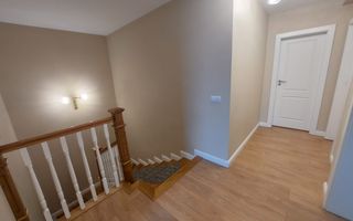 Duplex ultrafinisat mobilat utilat cu 2 locuri de parcare zona Terra - Poză 25