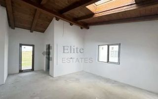 Casa spatioasa 6 camere cu 652 mp teren in Nojorid - Poză 12