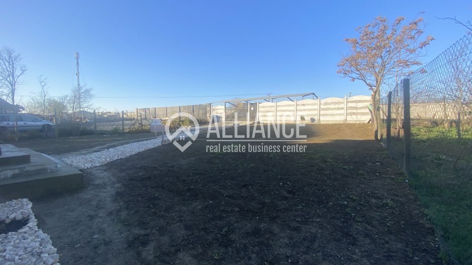 Castelu (COD 07) Casă 4 camere cu teren de 625 mp - Poză 12