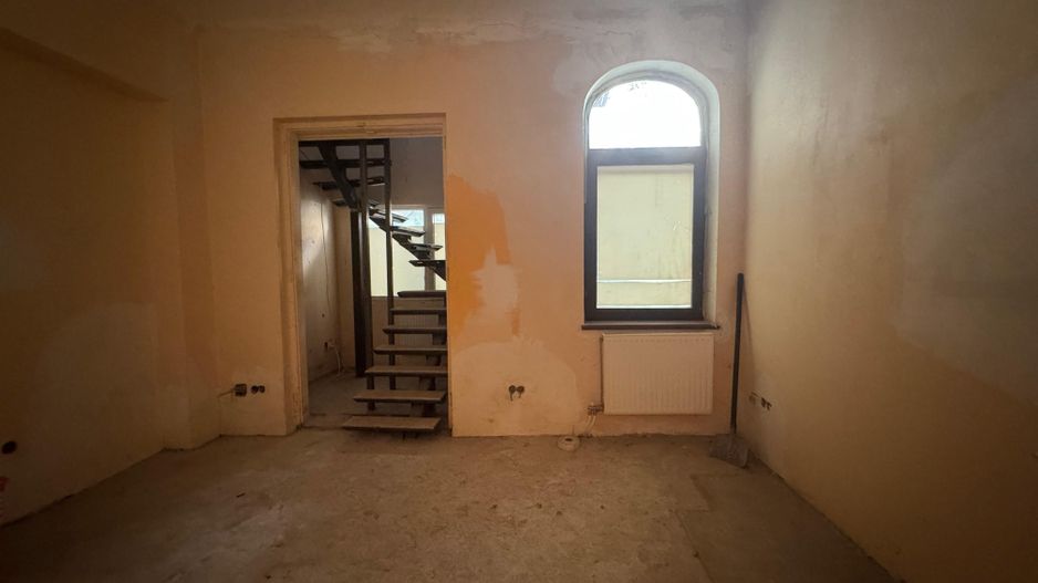 VILĂ CU POTENȚIAL MULTIPLU| CALEA DOROBANȚI - Poză 12