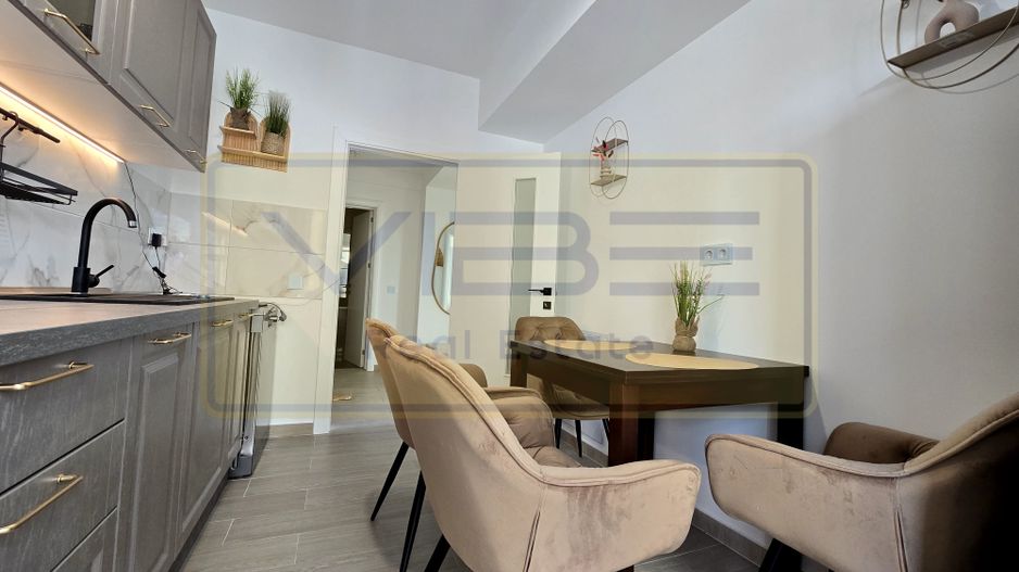 Copou- 3 camere 2 bai- decomandat- modern- parcare subterana - Poză 17