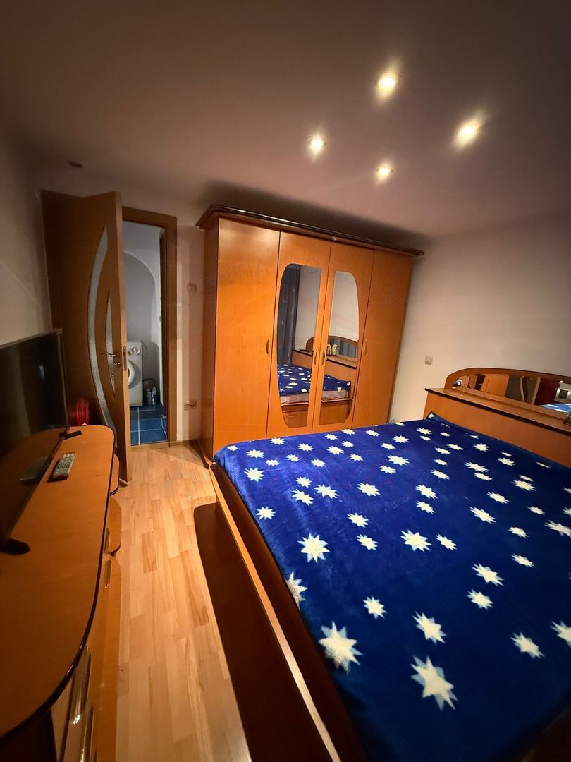 📢De închiriat apartament 2 camere, Micro 20 - Poză 2