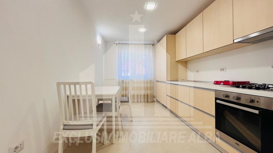 Apartament cu 3 camere, Cetate- Parcul Unirii - Poză 3