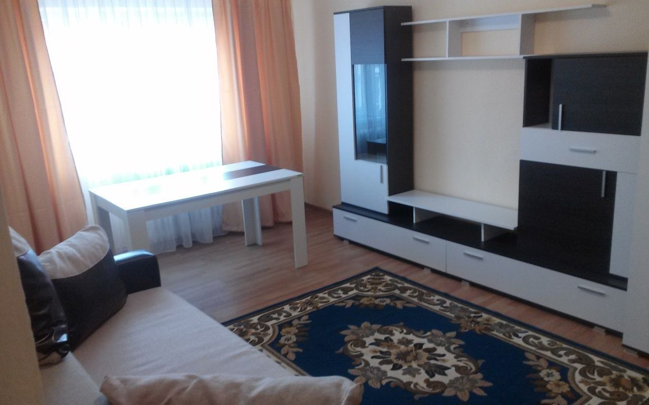 Apartament 3 camere, 68 mp utili, 2 bai, balcon, Cetate, Alba Iulia - Poză 1