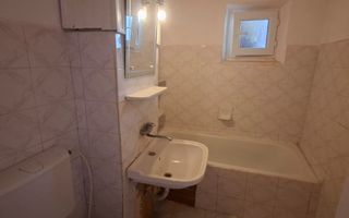 Apartament Spațios cu 4 Camere Decomandat în Tomești – Etaj 1 - Poză 9