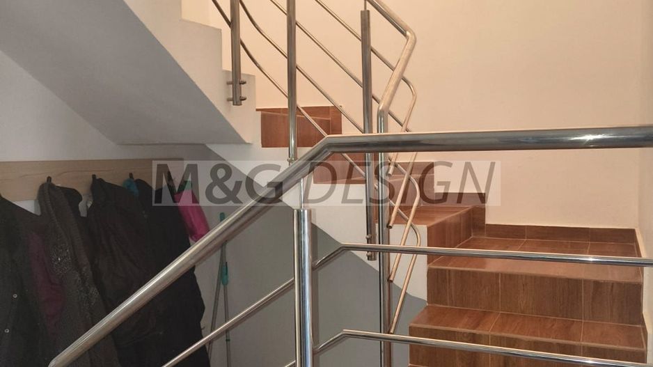 Duplex Mosnita Veche , 5 camere , 3 bai - Poză 25