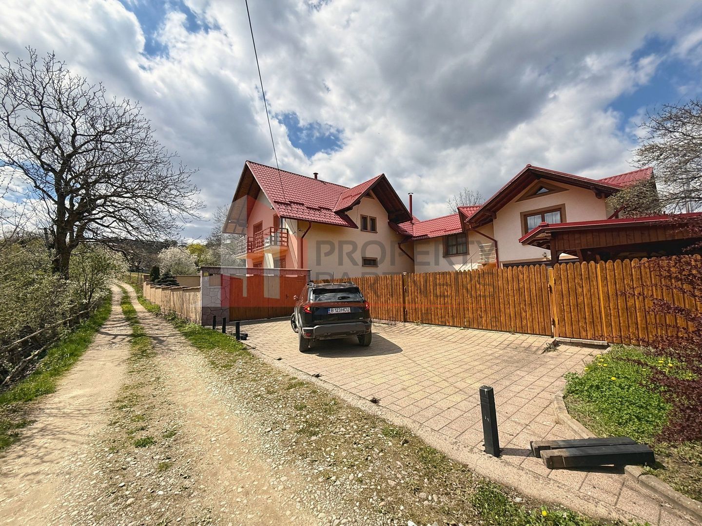 Casă 5 dormitoare + casă de oaspeți, priveliște Piatra Craiului, Sohodol-Bran - Poză 40
