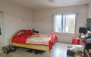 OPORTUNITATE INVESTITIE! Casa cu 2 apartamente- Zona Eroilor - Poză 3