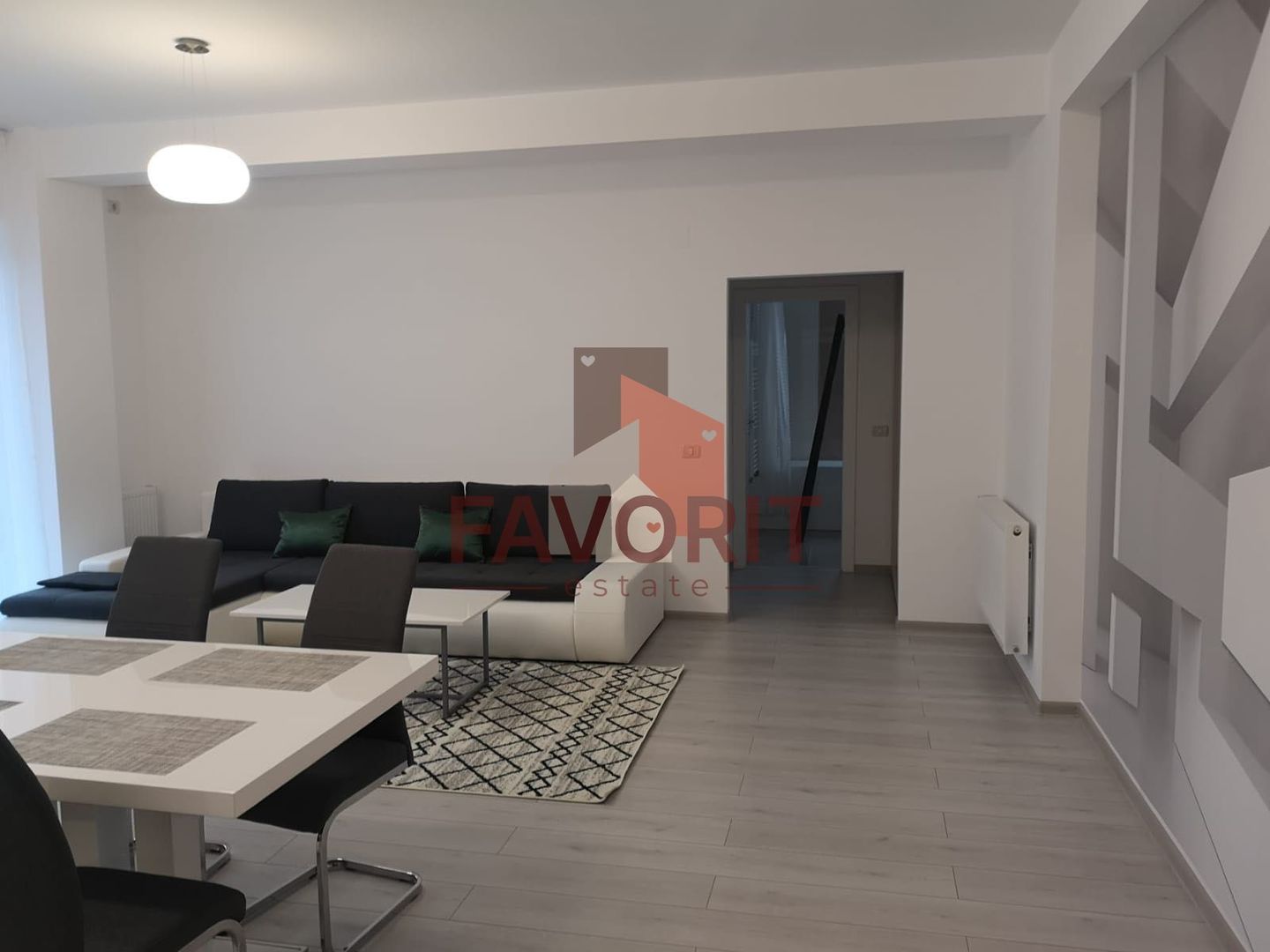 2 camere | parter | gradina proprie| mobilat | centrala proprie | zona excelenta - Poză 4
