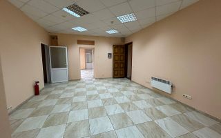 Chirie, spațiu comercial, 90,7 mp, strada Decebal, Bălți - Poză 6