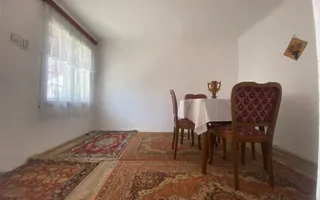 Vanzare casă cu potențial rezidențial și comercial în Pucioasa -441 mp - Poză 20