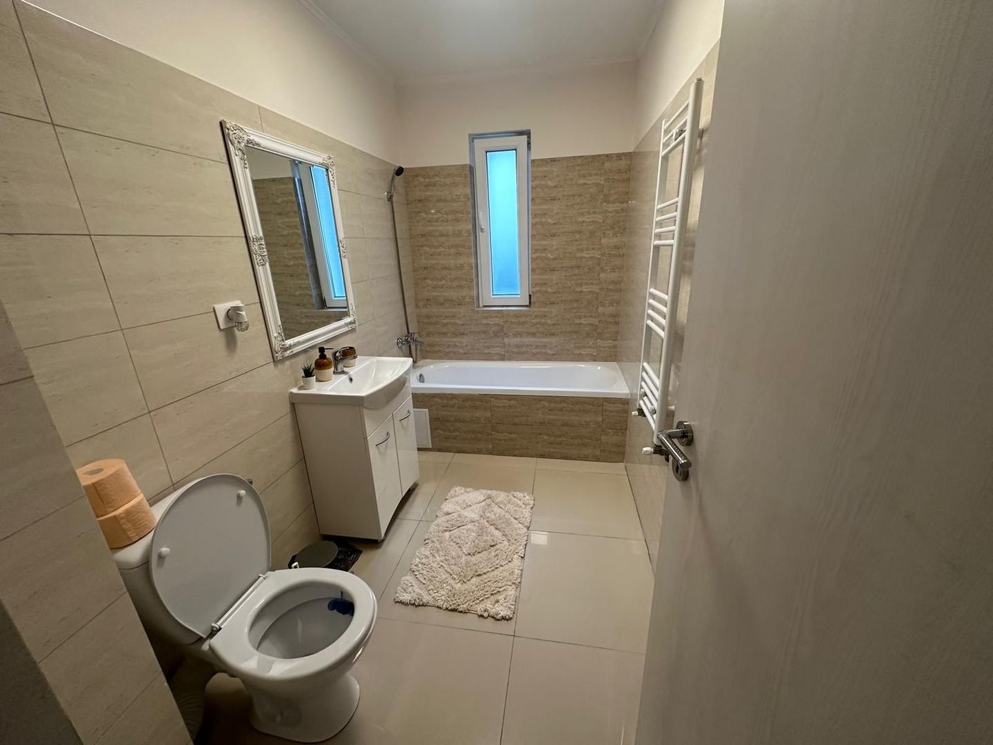 Braytim-Muzeul de Apă | 3 camere | Curte proprie | Loc de parcare” - Poză 11