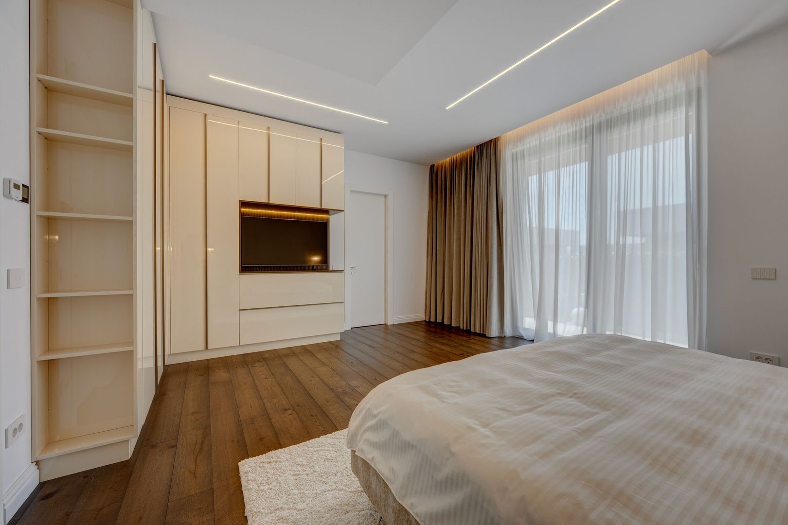 Vila Superba - Snagov Lac - Comunitate - Piscina - Ponton - Poză 14