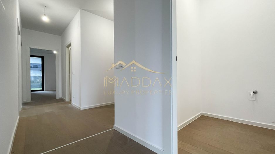 4 rooms apartment***181sqm***// 84sqm garden // Baneasa - Poză 8