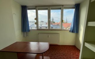 Apartament 3 camere, etaj intermediar – ultracentral, Piața Victoriei - Poză 3