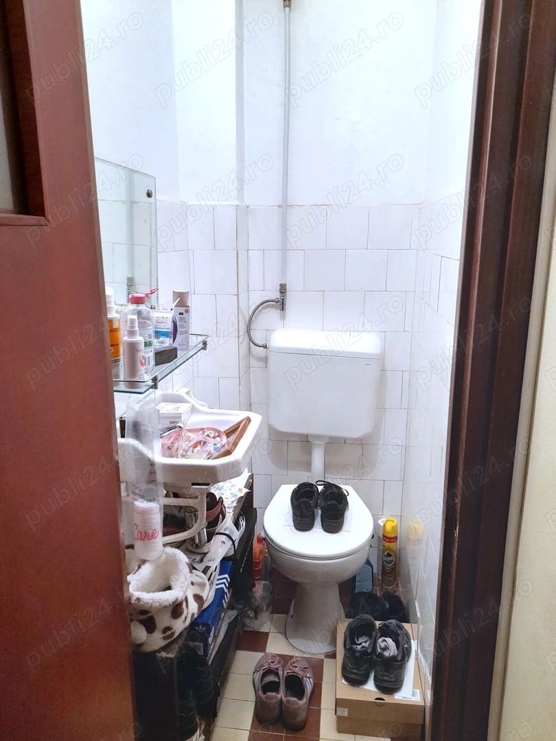 De vanzare apartament 4 camere Drumul Taberei - Poză 9