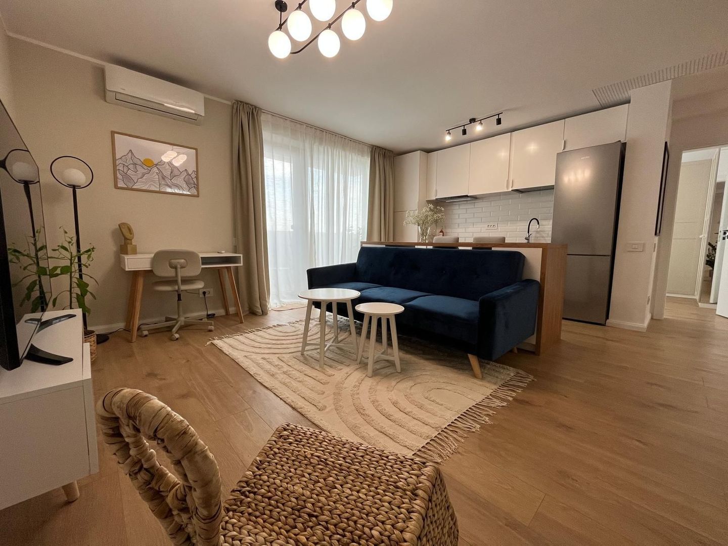 Apartament mobilat 2 camere superb cu terasa | Core Timpuri Noi - Poză 1
