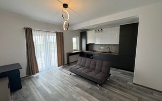 Mobilat si utilat. 2 locuri de parcare. Curte privata in CF - Poză 2