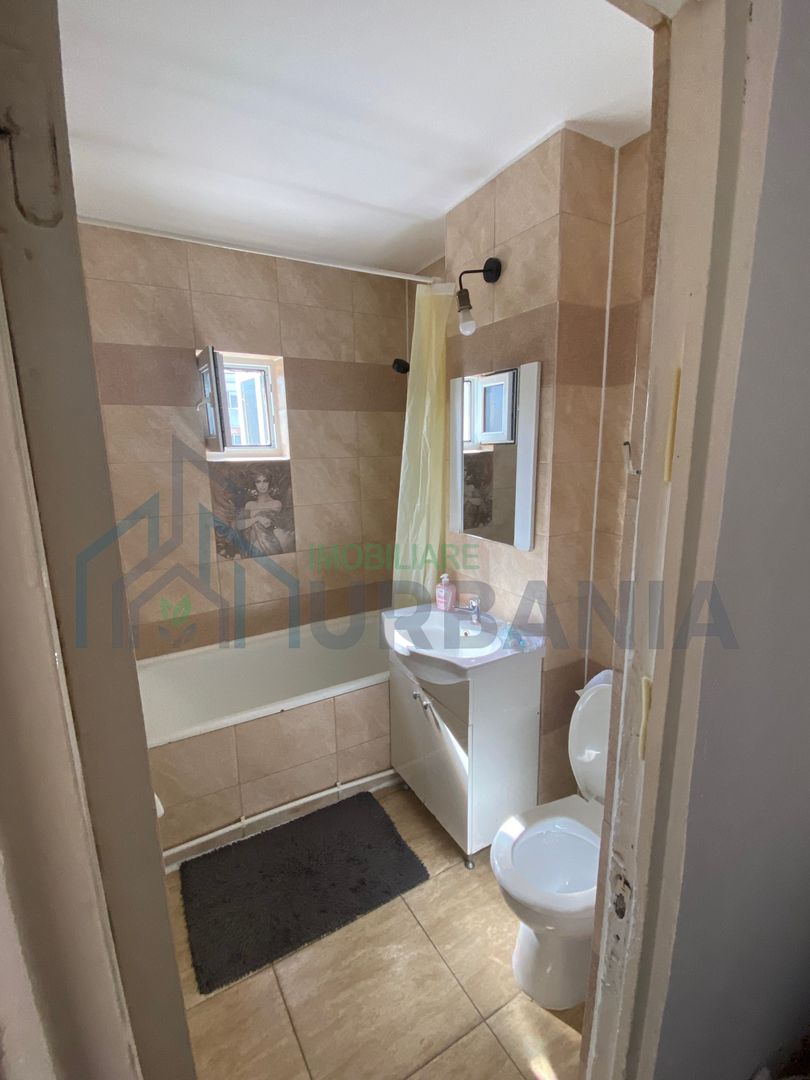 Apartament 3 camere, decomandat, Nicolina 1, Iași - Poză 2