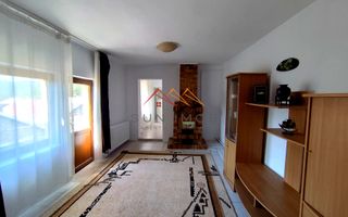 VILĂ P+E DE VÂNZARE | 5 CAMERE | TEREN 451 MP | CÂMPINA - Poză 7