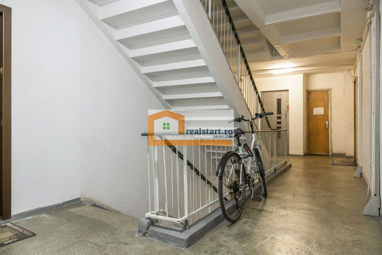 Lizeanu - Stefan cel Mare, complet renovat si mobilat, metrou, bloc reabilitat - Poză 44