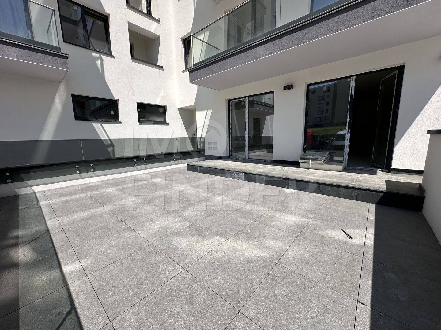 Vanzare apartament 2 camere Buna Ziua 61 mp utili + 51 mp terasa - Poză 2