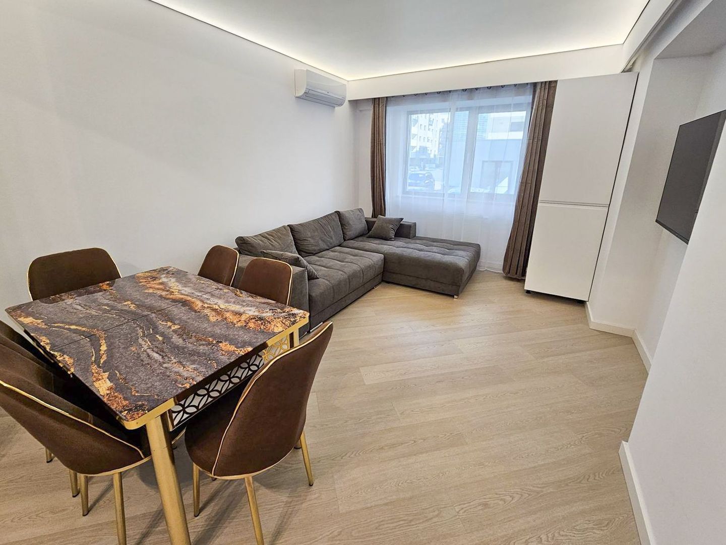 Închiriere apartament 2 camere 50mp - Poză 3