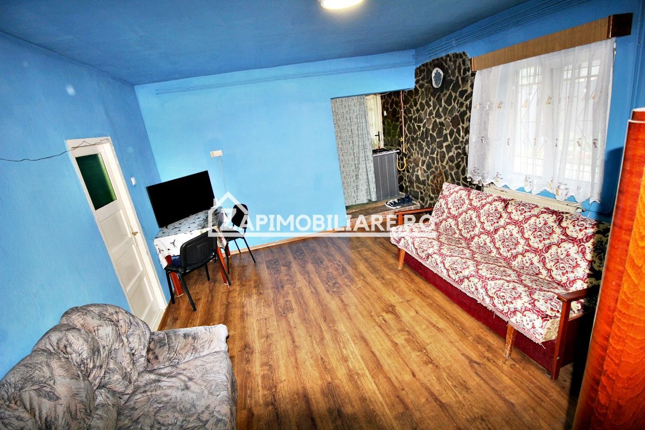 Casa+spatiu comercial,5 camere,2 bai.847mp teren,0%comision - Poză 12