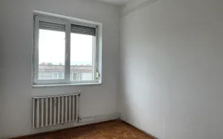 Apartament cu 3 camere | Magheru | Oradea - Poză 12