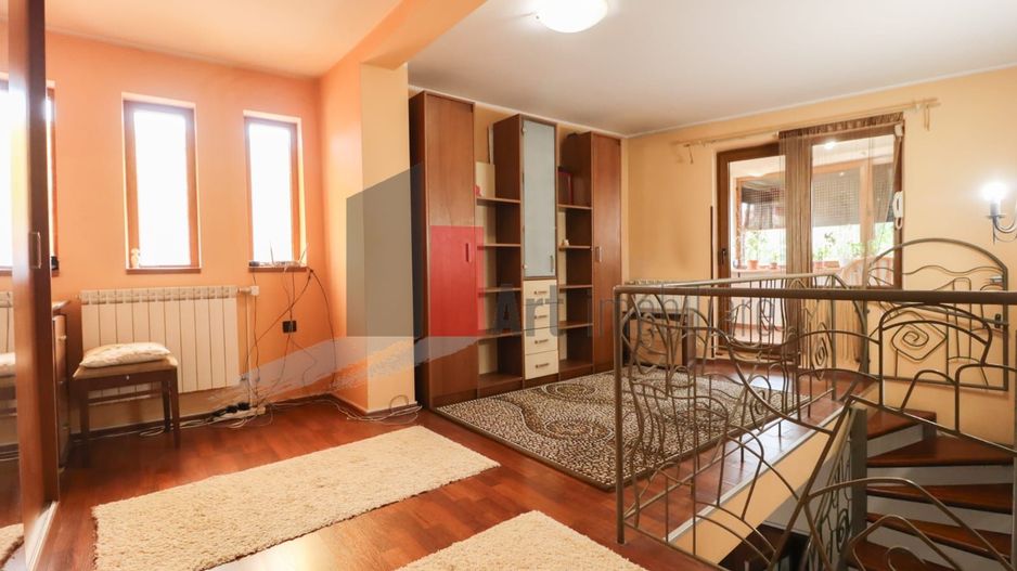 Vila "VARDA" , 200 MP utili, teren 160 mp - Poză 4