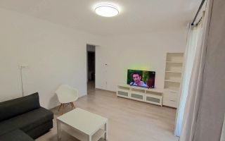De închiriat 3 camere decomandat, mobilat modern, bloc nou 2024 - Poză 1