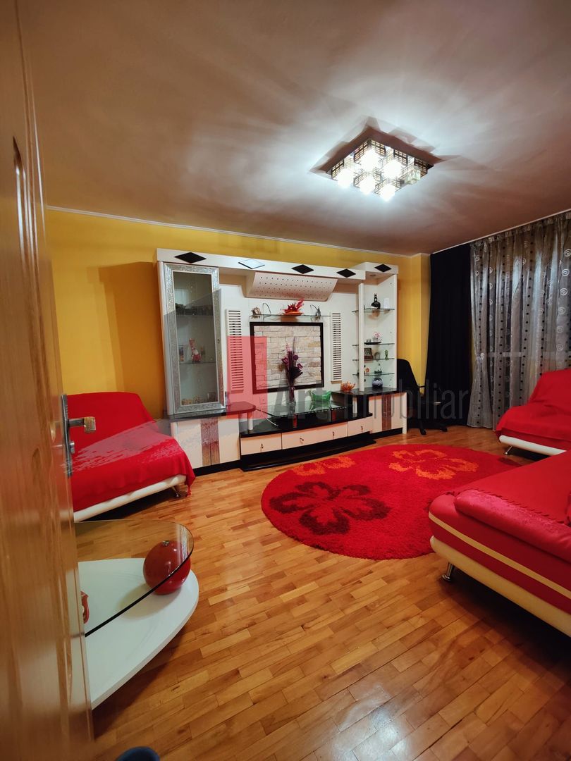 Apartament 3 camere Dr.Taberei - Poză 2