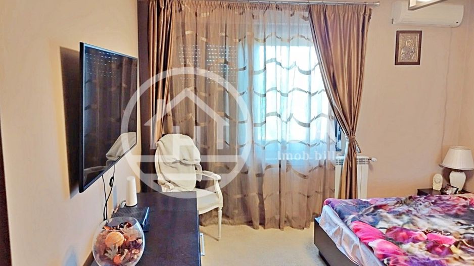 Casa de vânzare cu 5 camere in zona Iosia, Oradea - Poză 12