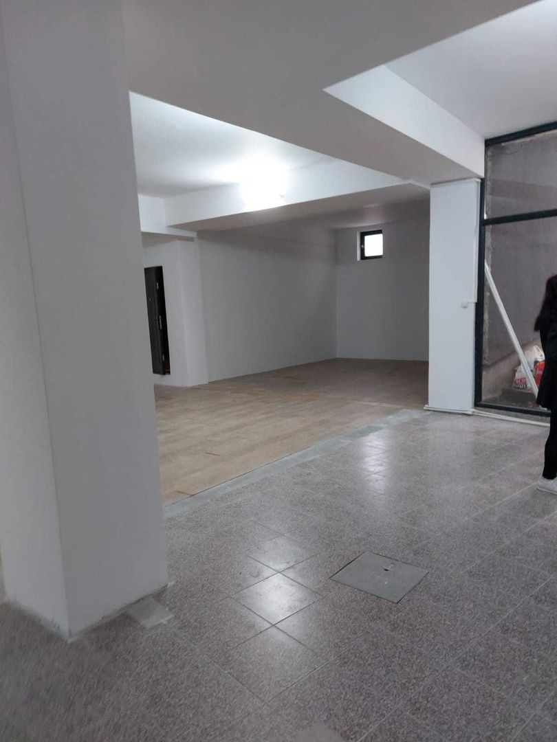Vand/inchiriez spatiu 200mp Stefan cel Mare. - Poză 3
