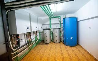 Imobil 28 CAMERE pretabil CAMIN BATRANI- GRADINITA-CLINICA MEDICALA - Poză 17