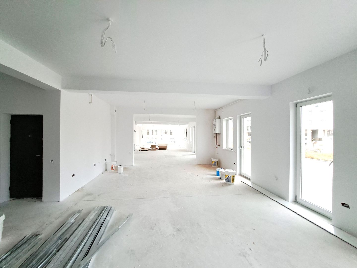 Spatiu comercial la strada, Showroom, Magazine - Sibiu - Poză 8