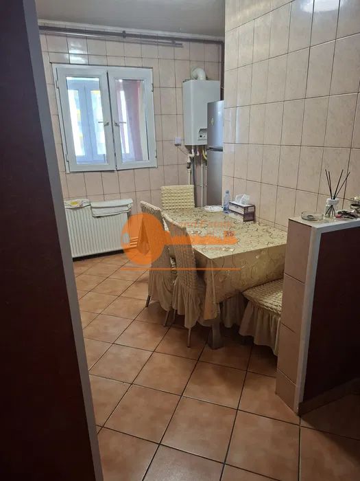 2 camere zona Margeanului-centrala proprie - Poză 6